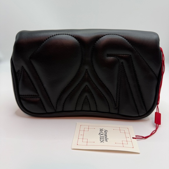 NWT Alexander McQueen Black Mini Bag with Gold Chain - Picture 4 of 8